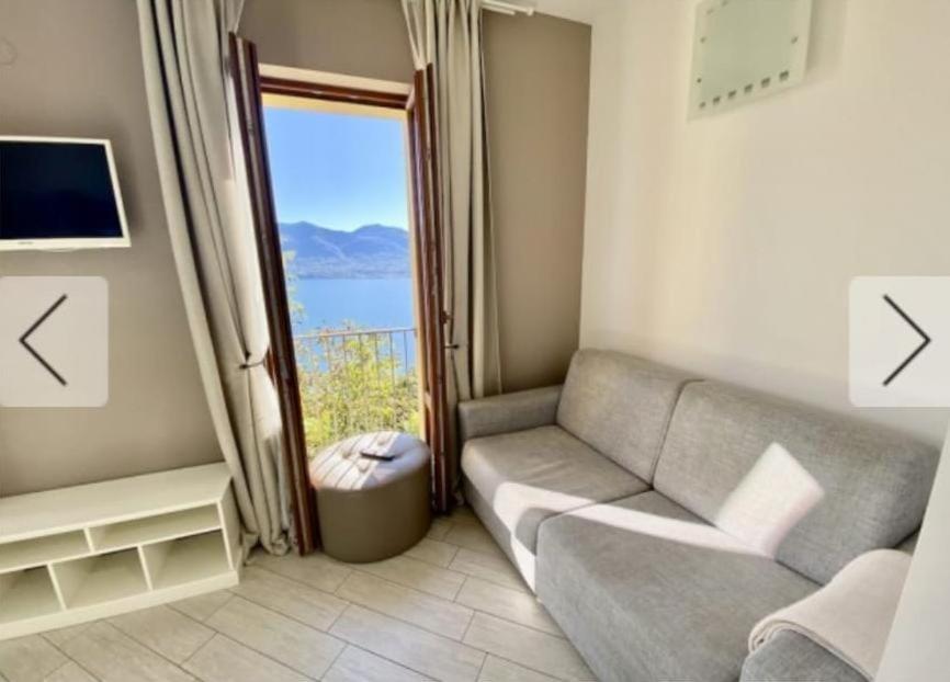 Apartamento Residenza Le Camelie Oggebio Exterior foto